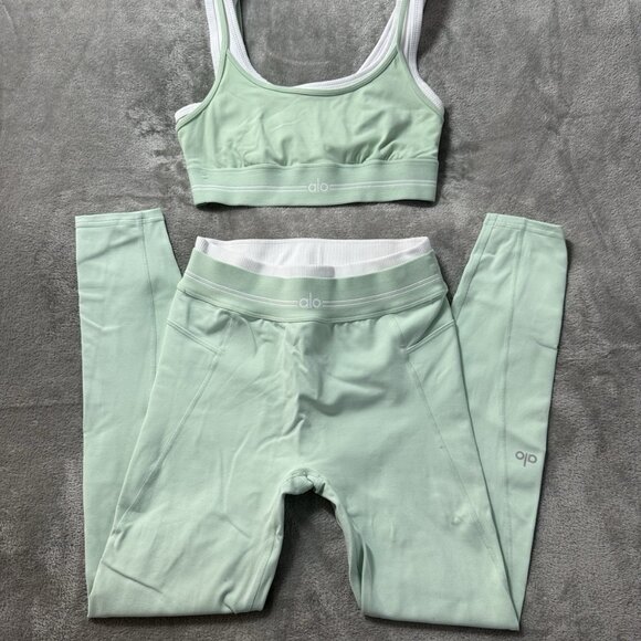 Alo Yoga Airbrush Better Together Bra And High-Waist 7/8 Better Together Legging - Picture 2 of 6